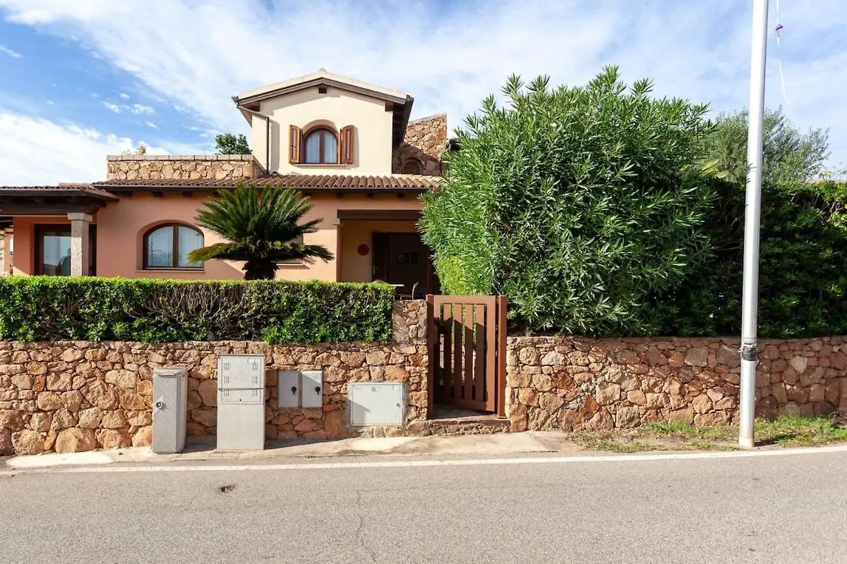 Villetta Perla Marina 2 San Teodoro Apartman